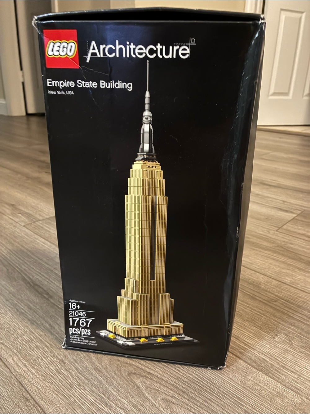 LEGO Black Box with Red Logo - Set 21046